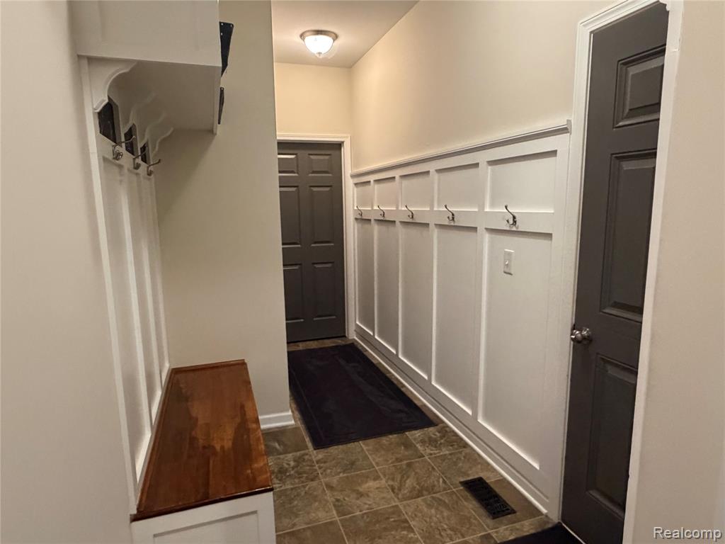 58143 Sunflower Circle S, New Hudson, MI 48165 — Photo 9
