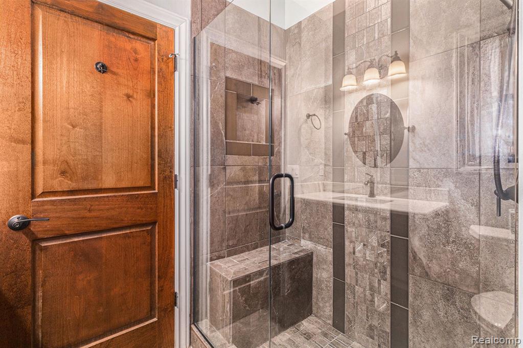 7196 MANOR Lane, Fowlerville, MI 48836 — Photo 23