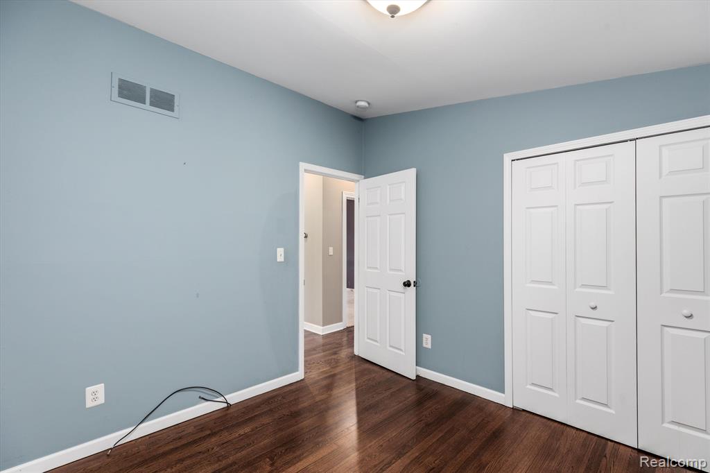 854 Brooklawn Drive, Troy, MI 48084 — Photo 21