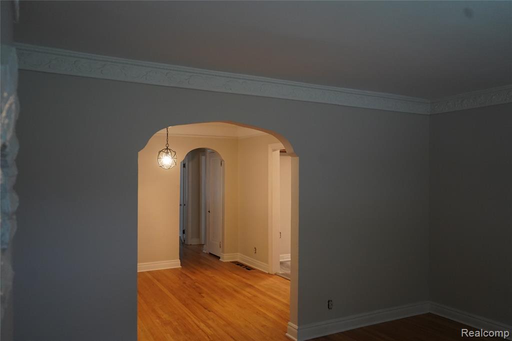 7010 Thatcher Street, Detroit, MI 48221 — Photo 7