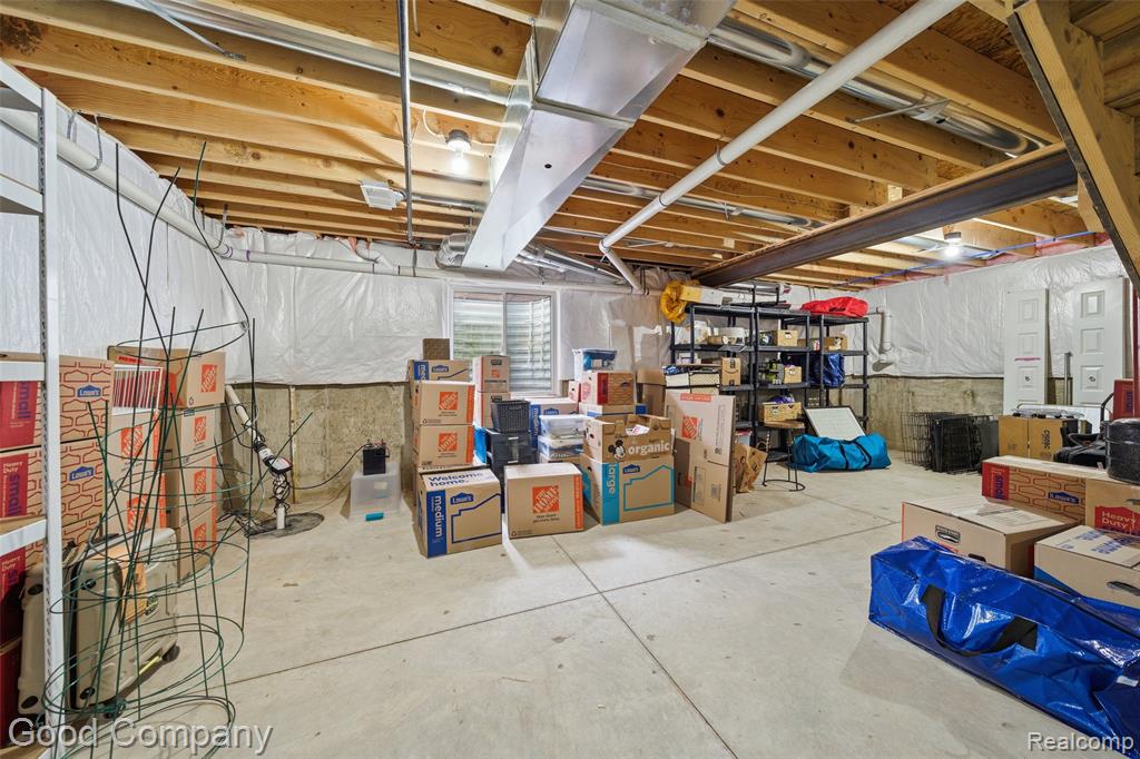 568 E Coy Avenue, Hazel Park, MI 48030 — Photo 24