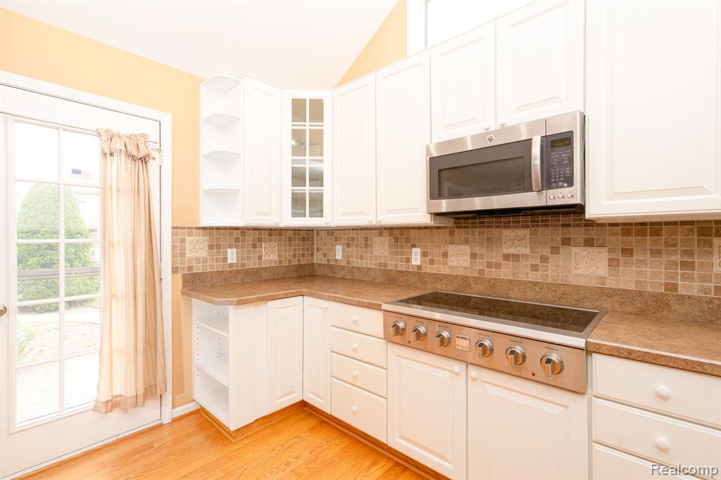 47248 Malburg Way Drive, Macomb, MI 48044 — Photo 28