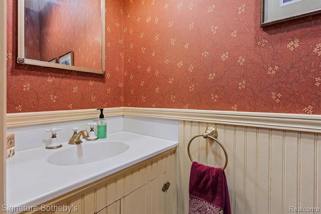 410 N Eagle Street, Marshall, MI 49068 — Photo 36