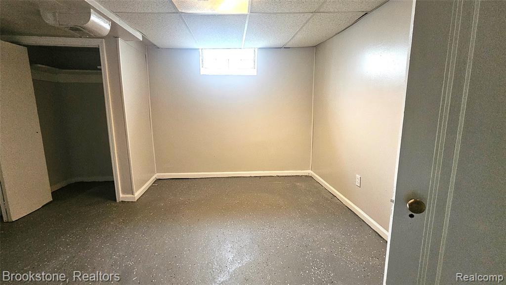 5205 Cadieux Road, Detroit, MI 48224 — Photo 33