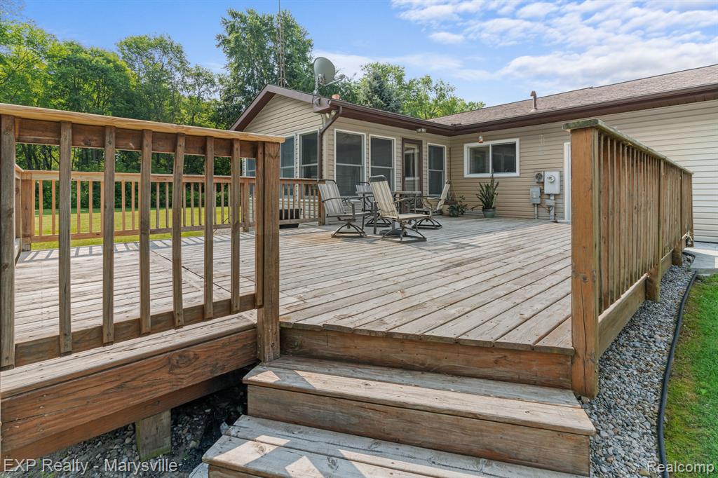 12980 Metcalf Road, Brockway, MI 48097 — Photo 9