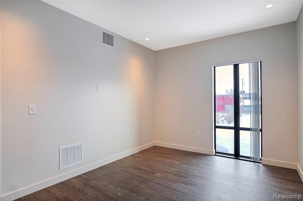 503 Horton Street, Detroit, MI 48202 — Photo 15