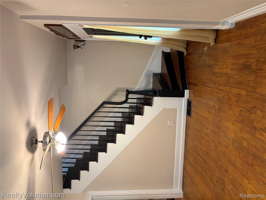 718 S Main Street, Almont, MI 48003 — Photo 25