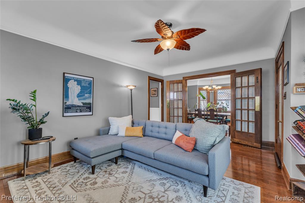 190 Crocker Boulevard, Mount Clemens, MI 48043 — Photo 13