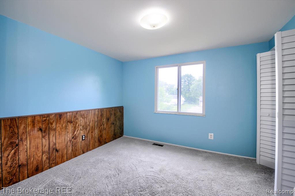 732 E Grand Blanc Road, Grand Blanc, MI 48439 — Photo 17