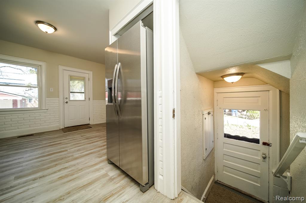 11399 Seminole, Redford, MI 48239 — Photo 68