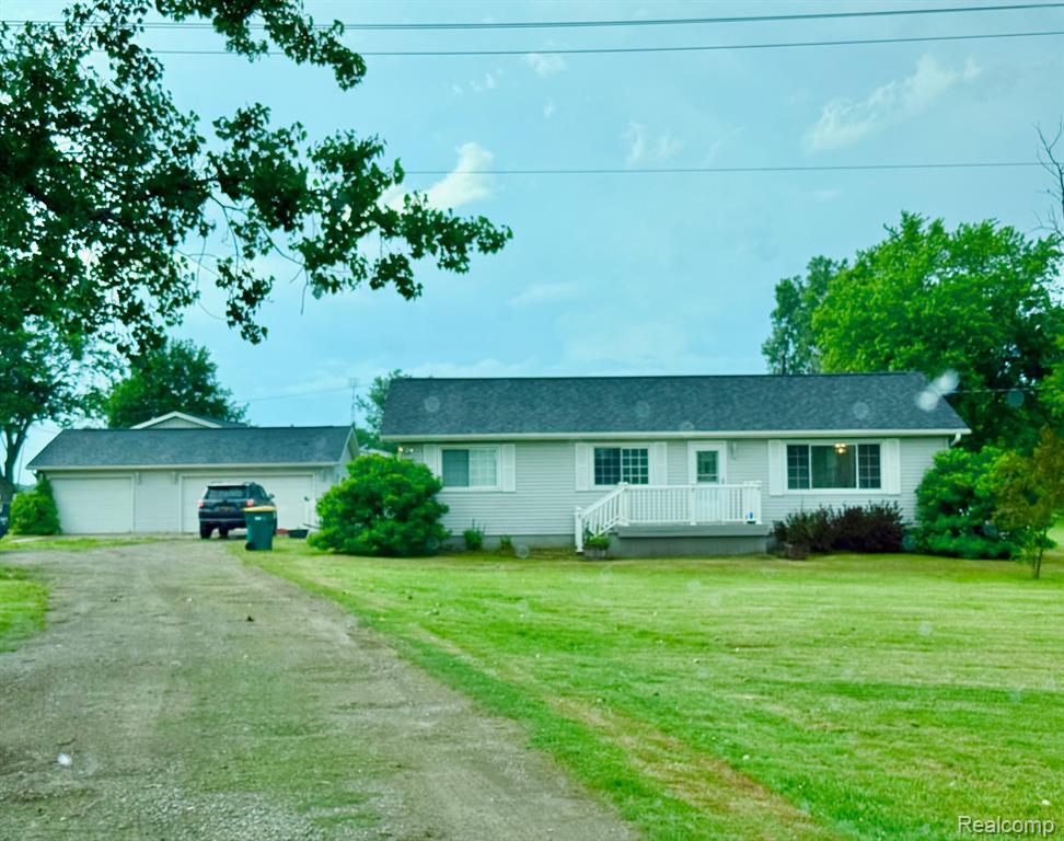 11508 Grand Blanc Road, Gaines Vlg, MI 48436 — Photo 3