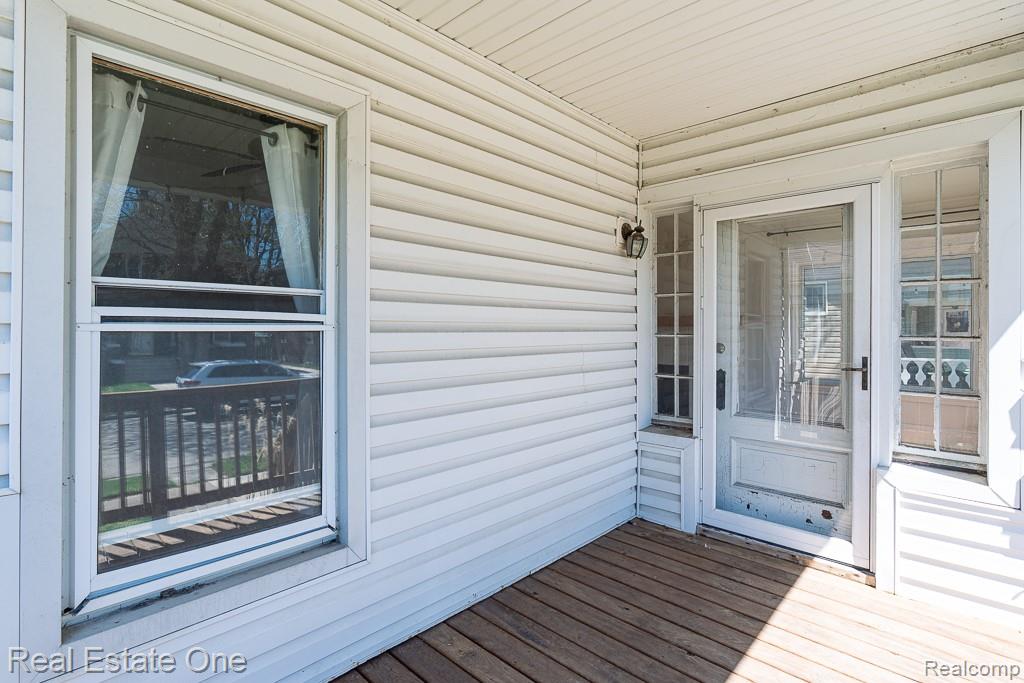 40 Moser Place, Mount Clemens, MI 48043 — Photo 11