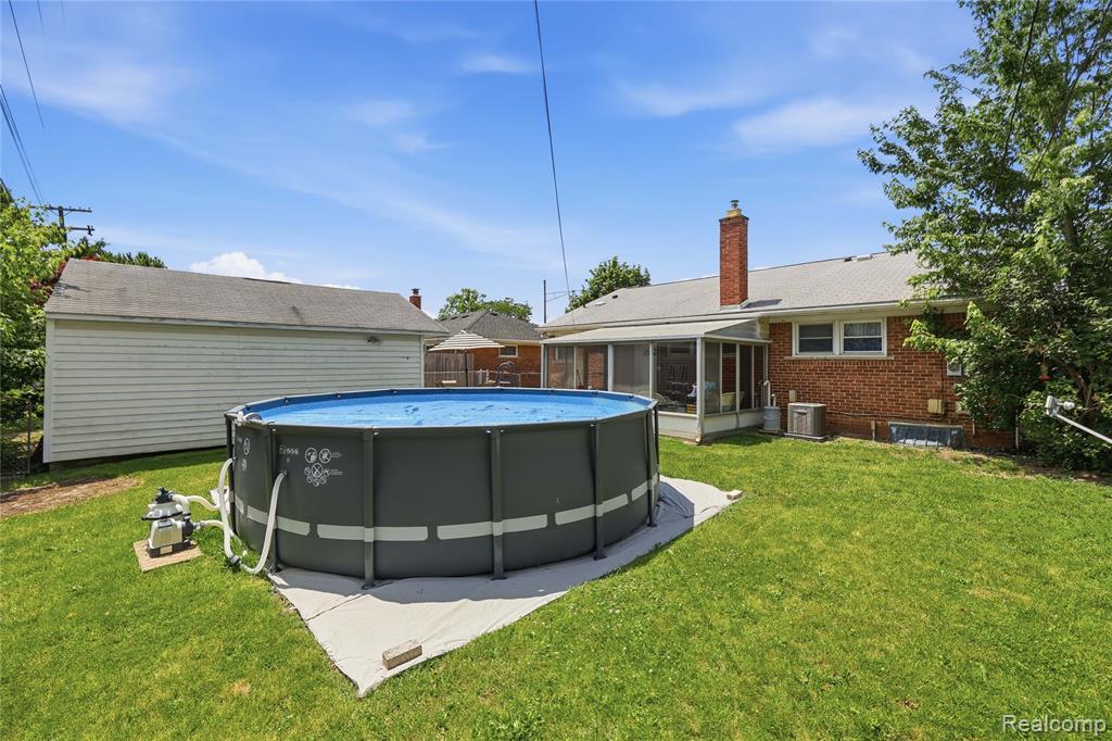 1289 Mulberry Street, Mount Clemens, MI 48043 — Photo 3