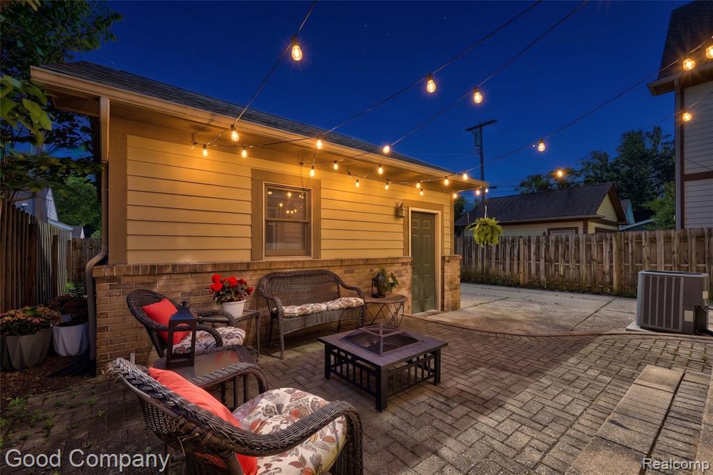 721 S Kenwood Avenue, Royal Oak, MI 48067 — Photo 47