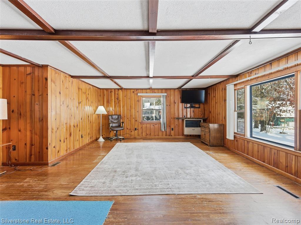 2098 Dunwoodie Street, Ortonville, MI 48462 — Photo 6