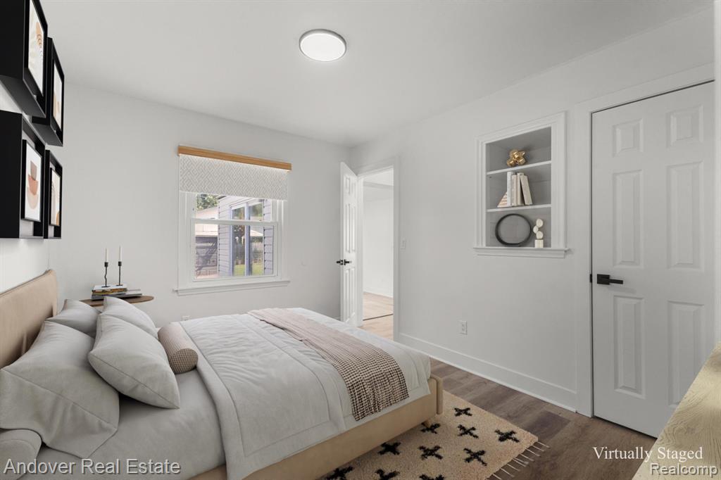 30924 Barton Street, Garden City, MI — Photo 16