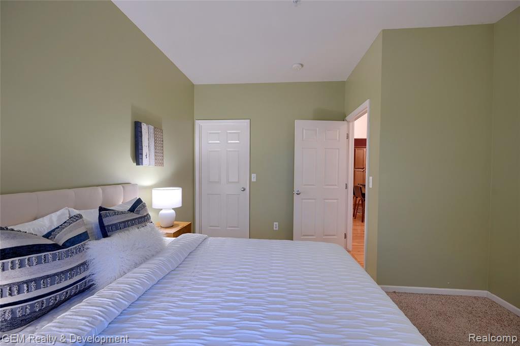 25636 PORTICO Lane, Novi, MI — Photo 14