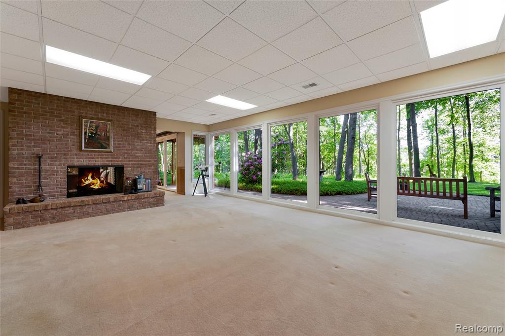 2323 Addaleen Road, Highland, MI — Photo 60
