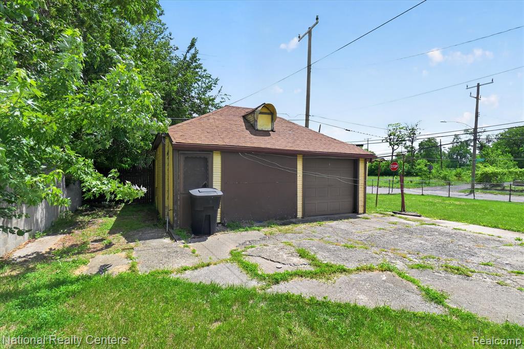 13814 Newbern Street, Hamtramck, MI 48212 — Photo 40