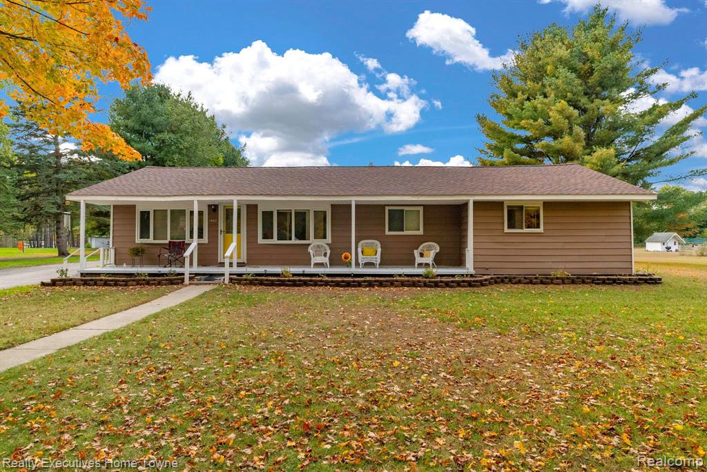 1663 EMERSON Road, Wales, MI — Photo 2