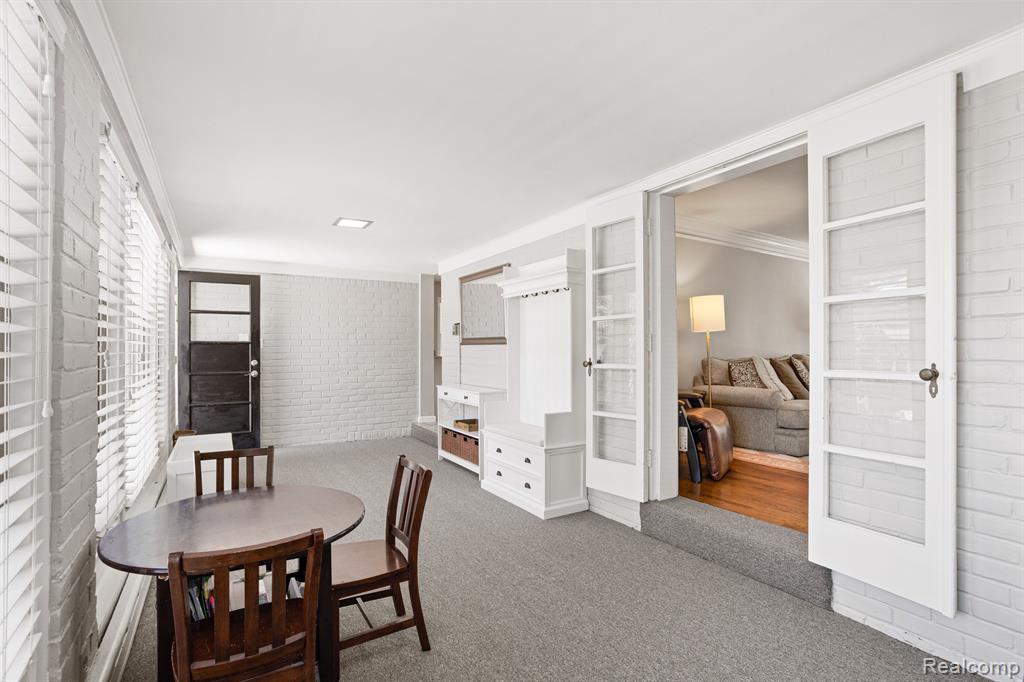 430 S VERNON Street, Dearborn, MI 48124 — Photo 18