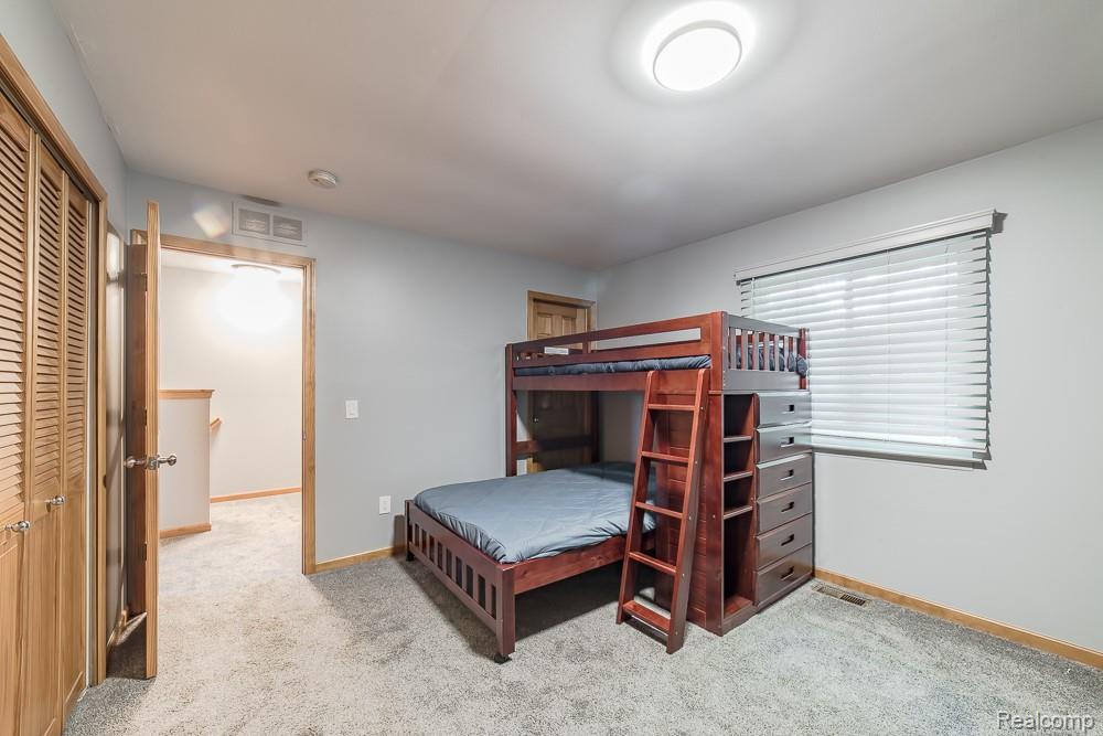 1034 Parkway, Waterford, MI 48328 — Photo 21