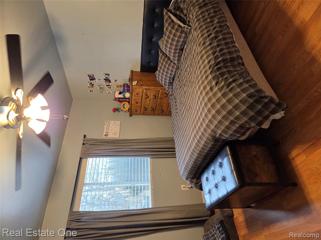 733 Luna Court, Lake Orion, MI 48362 — Photo 14