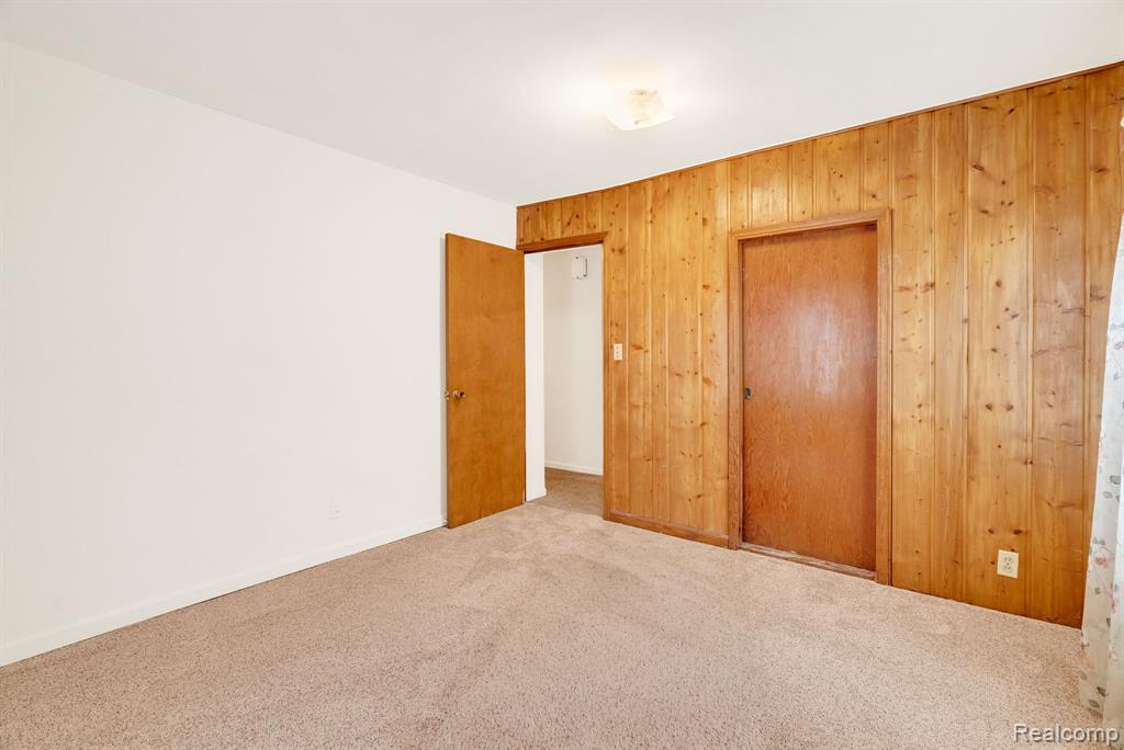 4734 Kempf Street, Waterford, MI 48329 — Photo 19