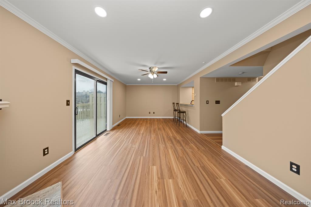 5605 DRAKE HOLLOW Drive W, West Bloomfield, MI — Photo 8