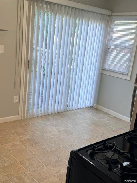 6836 Deering Street, Garden City, MI — Photo 22