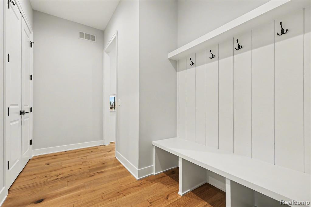 57382 Meadowridge Drive, Washington, MI — Photo 13