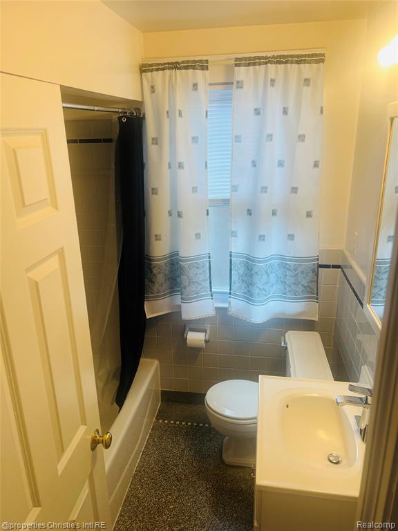 858 Nottingham Road, Grosse Pointe Park, MI 48230 — Photo 12