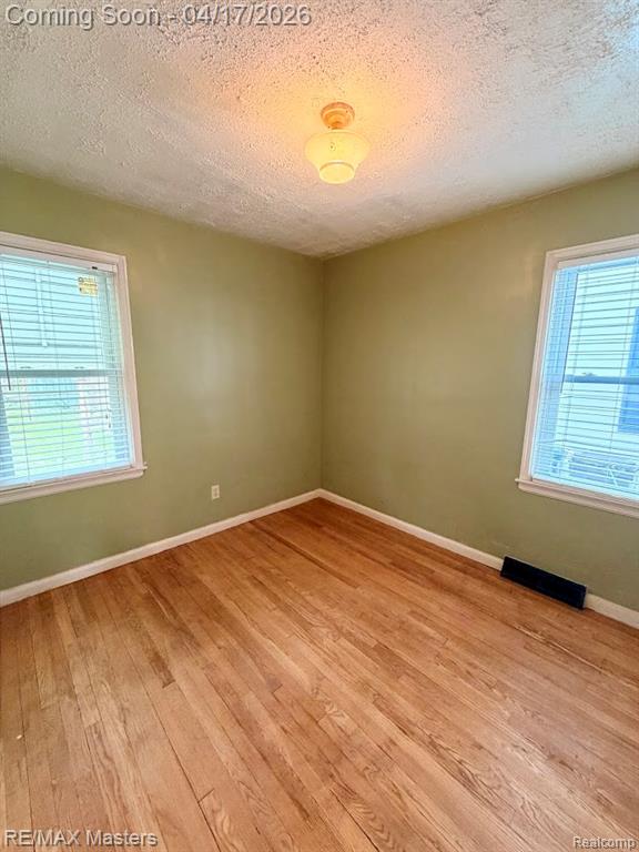 15395 Centralia, Redford, MI 48239 — Photo 23