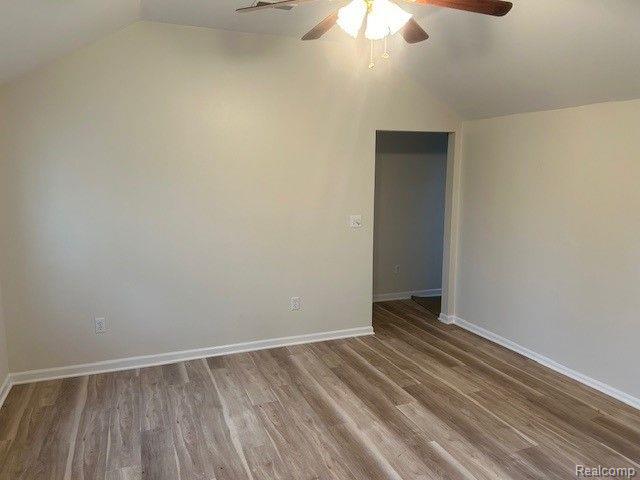 9281 W GRAND RIVER Road, Fowlerville, MI 48836 — Photo 3