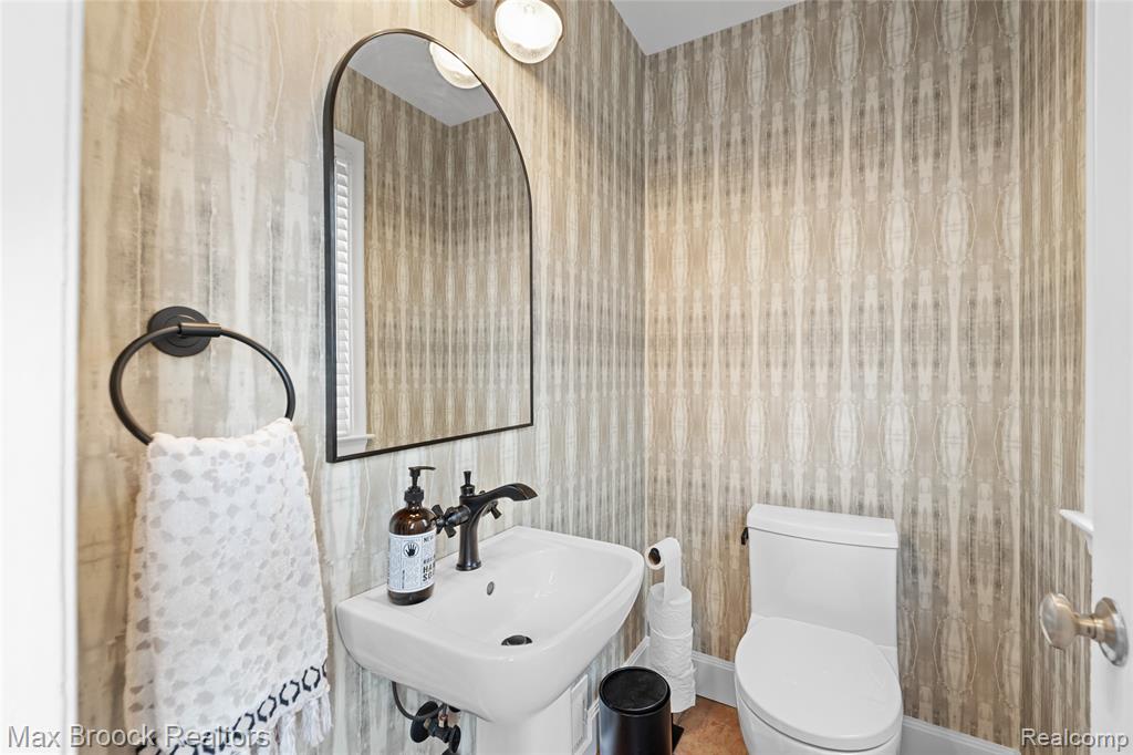 758 Chester Street, Birmingham, MI 48009 — Photo 9