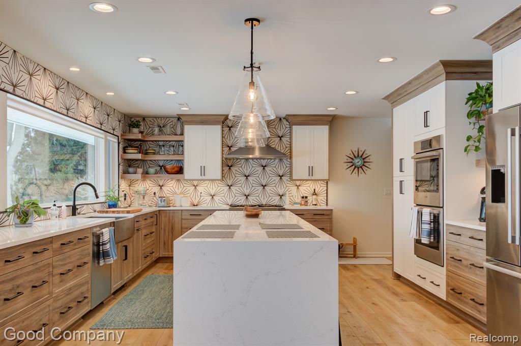 805 N Pemberton Road, Bloomfield Hills, MI 48302 — Photo 23