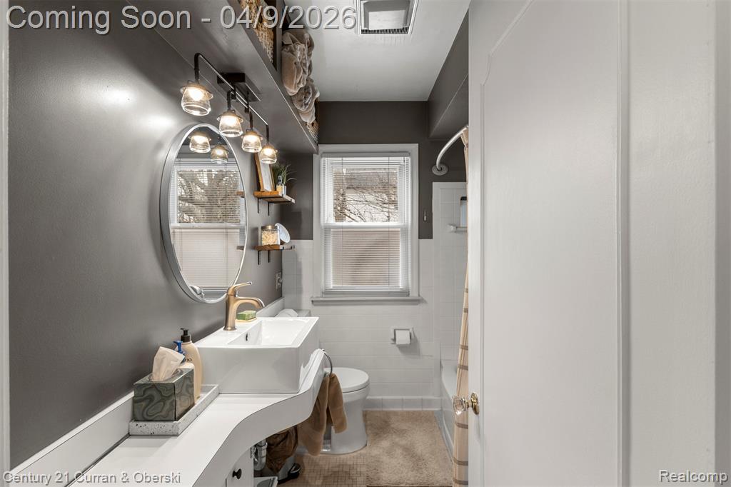 401 Walnut Avenue, Royal Oak, MI 48073 — Photo 33