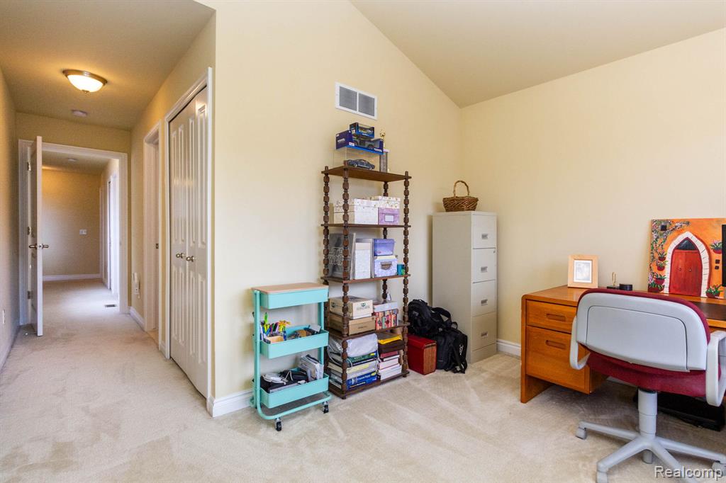4370 Bennett Park Circle, Troy, MI 48085 — Photo 23