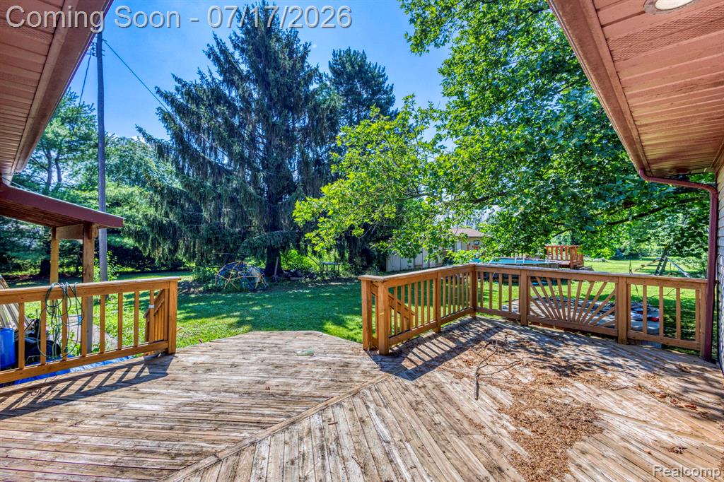 9805 Dolan Road, Columbus, MI — Photo 27