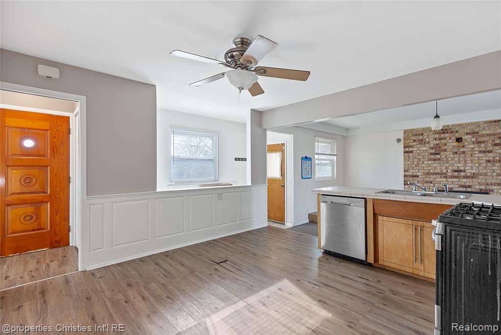 12253 Marla Drive, Warren, MI 48088 — Photo 12