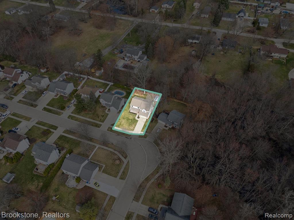 4272 HEATHERSTONE Drive, Waterford, MI 48329 — Photo 58