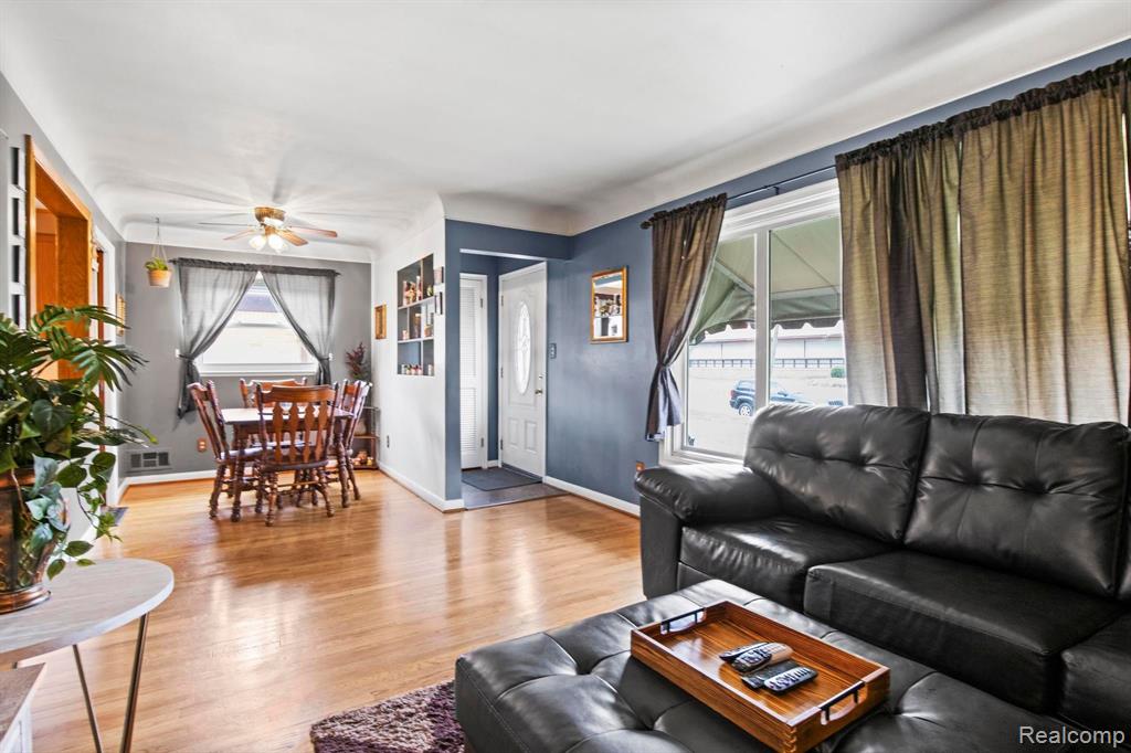 4010 Merrick Street, Dearborn Heights, MI 48125 — Photo 14