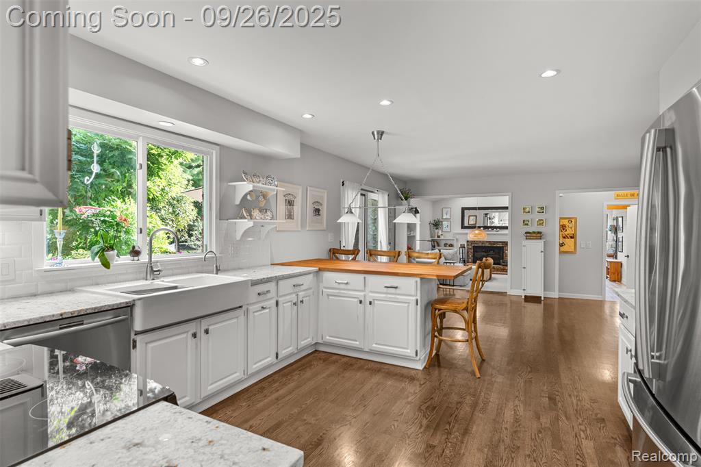 523 Uphill Road, Milford, MI 48381 — Photo 11