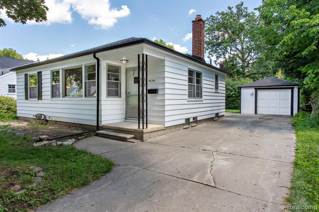 4056 Robina Avenue, Berkley, MI 48072 — Photo 4