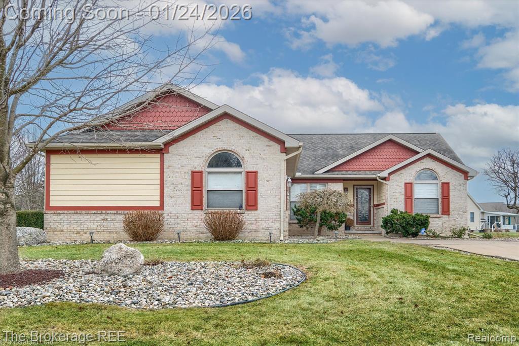 7095 Woods West Drive, Flushing, MI 48433 — Photo 3