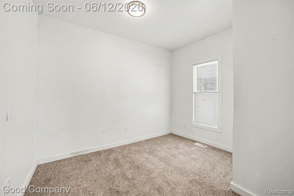 701 11th Street, Bay City, MI 48708 — Photo 16