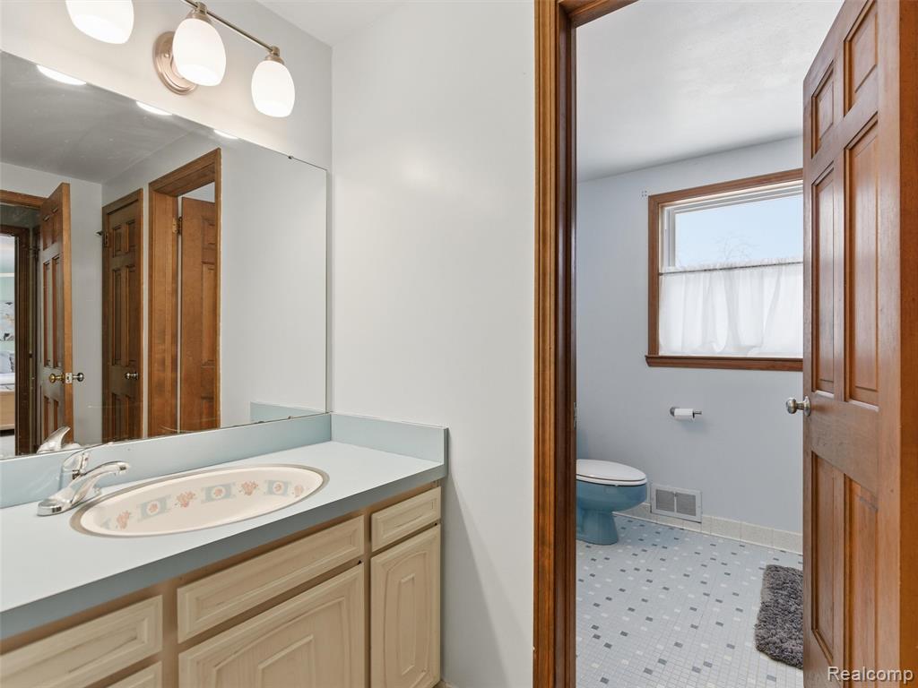 3360 S Hadley Road, Ortonville, MI 48462 — Photo 33