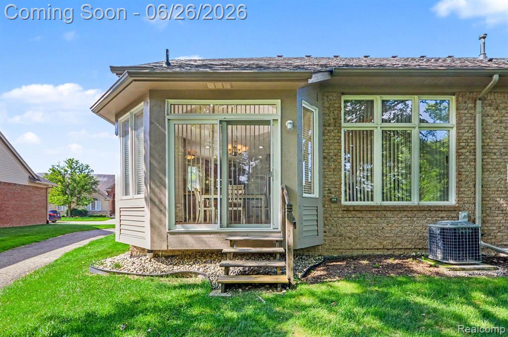 30268 Berghway Trail, Warren, MI 48092 — Photo 21