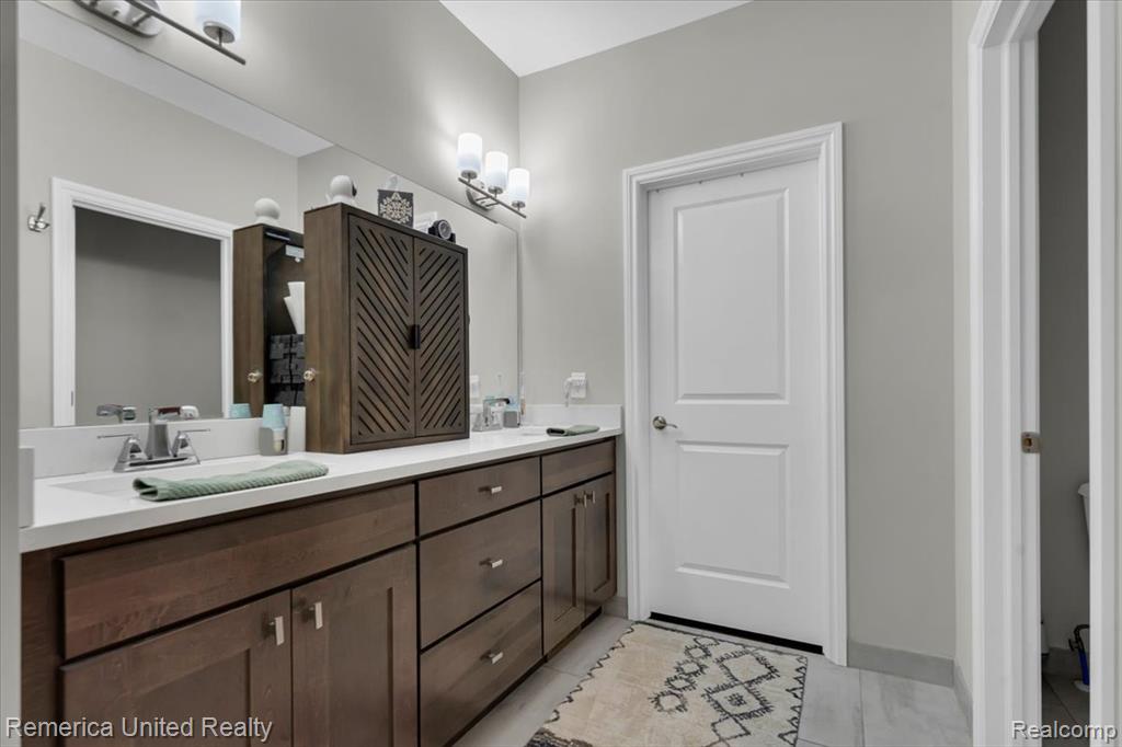 8057 Timber Trail, White Lake, MI — Photo 16