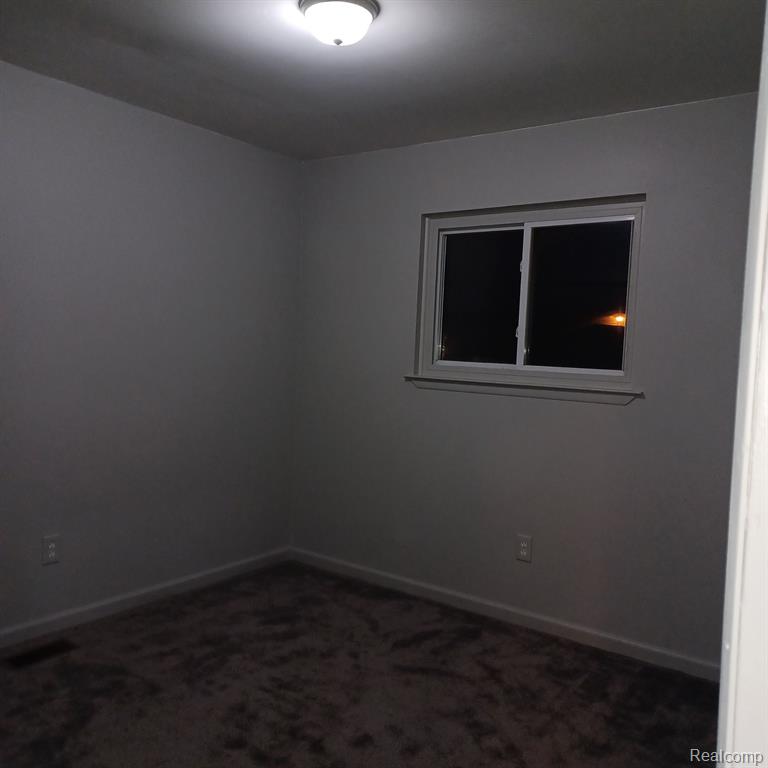 8739 Republic Avenue, Warren, MI 48089 — Photo 10